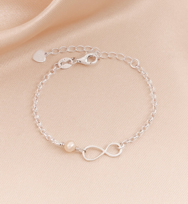 KAYA sieraden Eerste armbandje baby 'Parel'