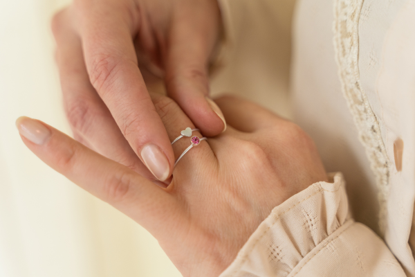 Ringenset geboortesteen met hartje ring