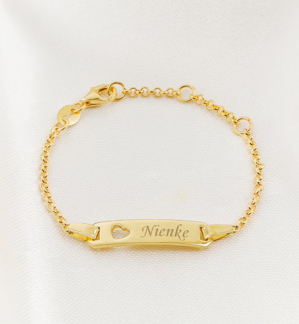KAYA sieraden Gepersonaliseerde Baby armbandje 'Classic Bar' met uitgestanst  Hartje