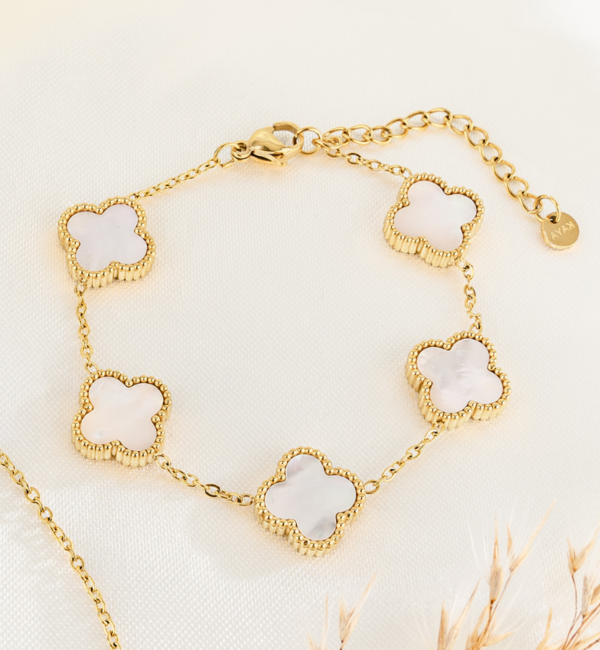 KAYA sieraden Parelmoer Klaver Armband | Stainless Steel