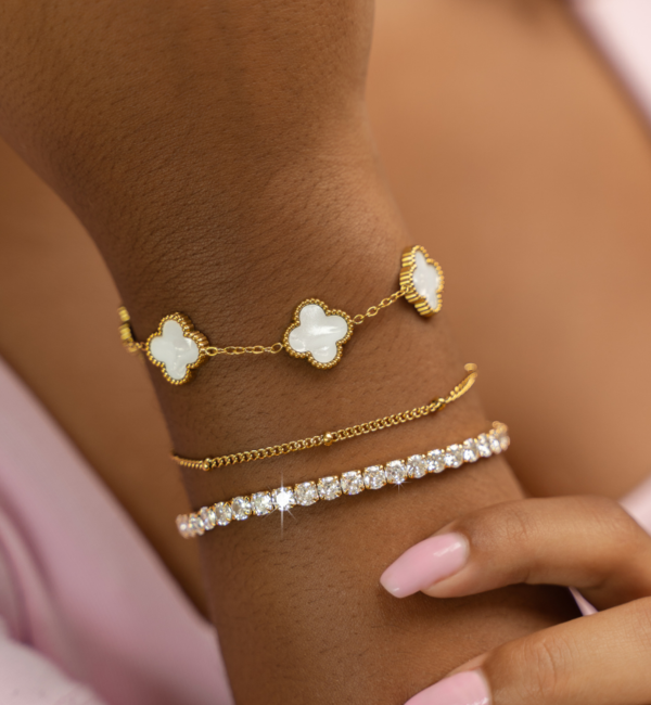 KAYA sieraden Parelmoer Klaver Armband | Stainless Steel